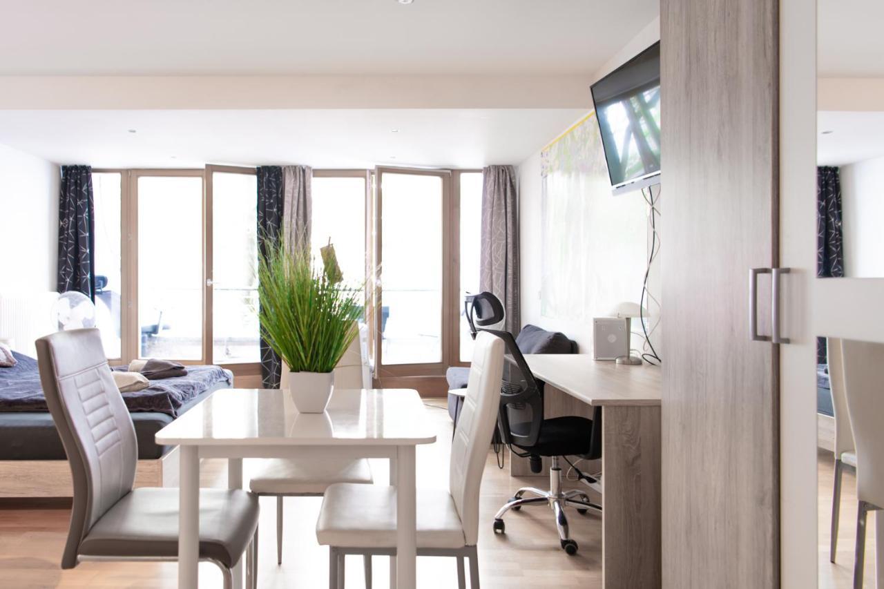 Private Apartment In The Center Of Berlin Exterior foto